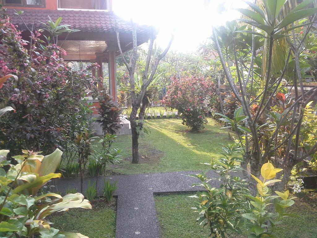 Dewi Ayu Accomodation Ubud Zewnętrze zdjęcie
