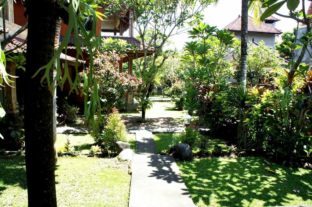 Hotel Dewi Ayu Accomodation Ubud Zewnętrze zdjęcie